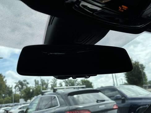 Used 2023 BMW i4 eDrive35 w/ Premium Package RWD image 27