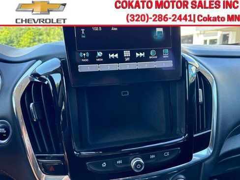 Used 2019 Chevrolet Traverse RS FWD image 25