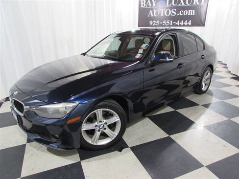 Used 2012 BMW 328i Sedan image 4