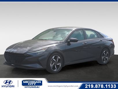 Used 2023 Hyundai Elantra SEL w/ Convenience Package