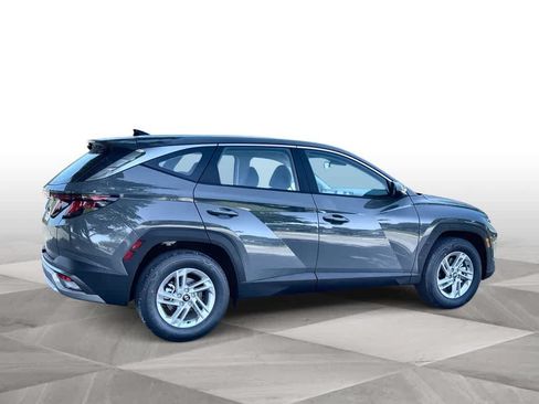 New 2026 Hyundai Tucson SE FWD image 9
