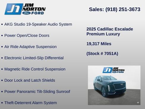 Used 2025 Cadillac Escalade Premium Luxury w/ Touring Package AWD/4WD image 17