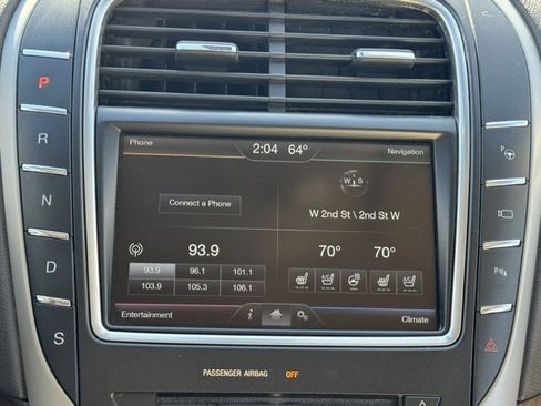 Used 2016 Lincoln MKX Reserve w/ Technology Package image 26