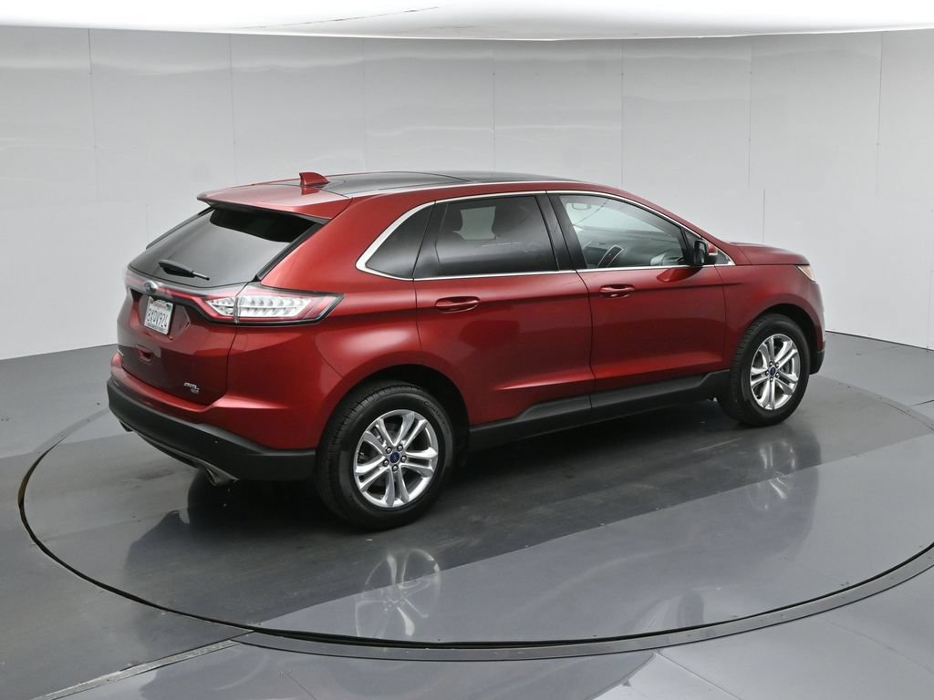 Used 2017 Ford Edge SEL w/ Equipment Group 201A AWD/4WD image 44