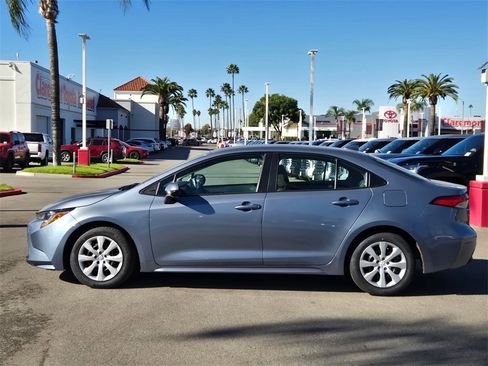 Certified 2023 Toyota Corolla LE image 2