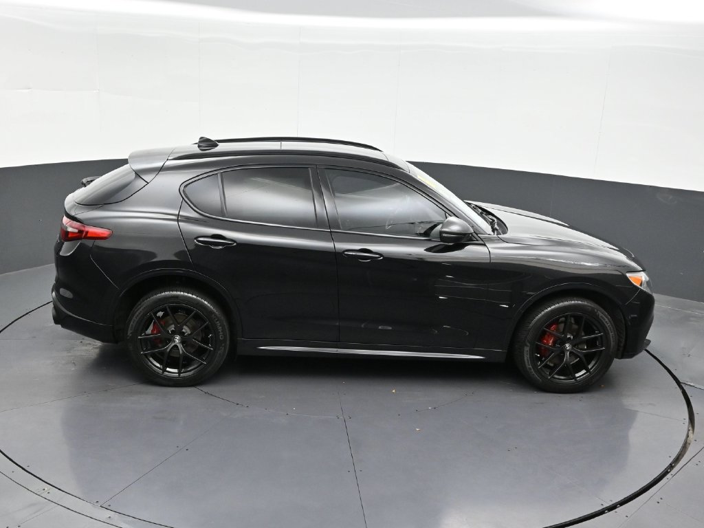 Used 2020 Alfa Romeo Stelvio Sport w/ Quick Order Package 22K Sport RWD image 20