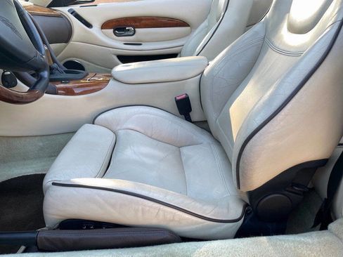 Used 2003 Aston Martin DB7 Vantage image 49