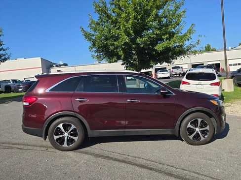 Used 2016 Kia Sorento EX w/ EX Premium Package FWD image 2