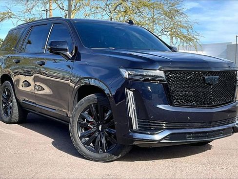 Used 2021 Cadillac Escalade Sport w/ Driver Assist Tech Package image 2