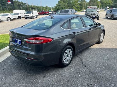 Used 2020 Ford Fusion S FWD image 4