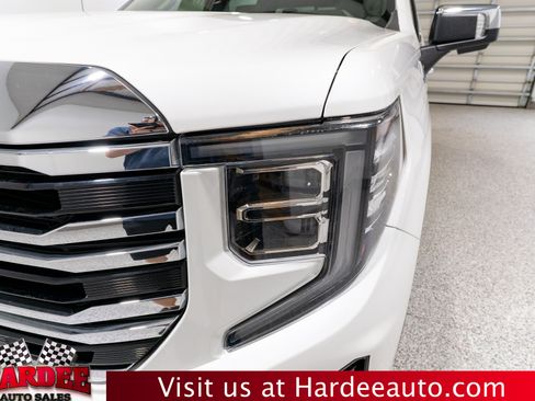 Used 2024 GMC Sierra 1500 SLT w/ SLT Convenience Package AWD/4WD image 8