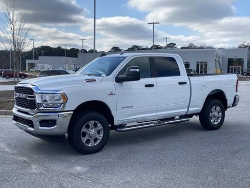 Used 2024 RAM 2500 Big Horn image 8