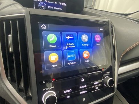 Used 2023 Subaru Crosstrek 2.5i Limited w/ Moonroof Package image 18