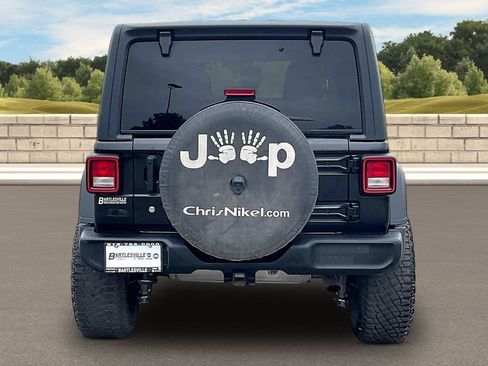 Used 2020 Jeep Wrangler Unlimited Sport S AWD/4WD image 4