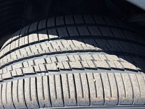 Used 2023 Tesla Model Y Long Range image 28