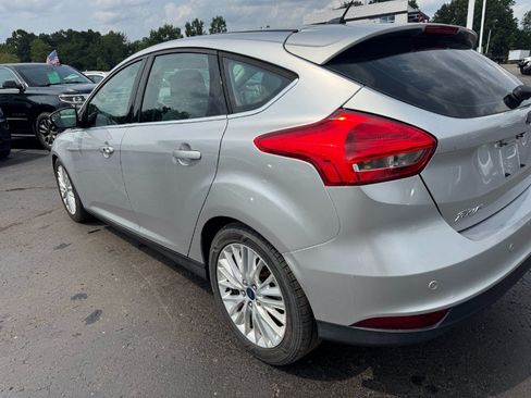 Used 2015 Ford Focus Titanium w/ Titanium Cold Weather Package FWD image 10