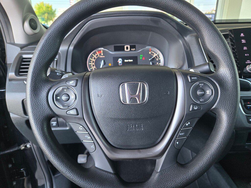 Certified 2023 Honda Ridgeline Sport image 25