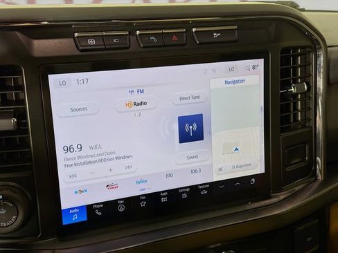 Used 2023 Ford F350 Lariat w/ Tow Technology Package AWD/4WD image 18