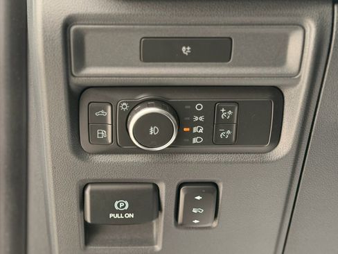 Used 2022 Ford F150 XLT w/ Equipment Group 301A Mid image 12