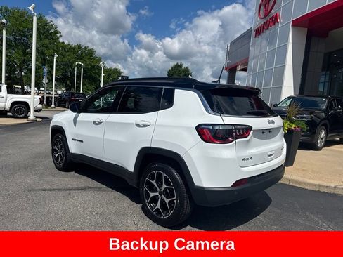 Used 2025 Jeep Compass Limited AWD/4WD image 5