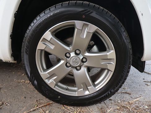 Used 2010 Toyota RAV4 Sport AWD/4WD image 47