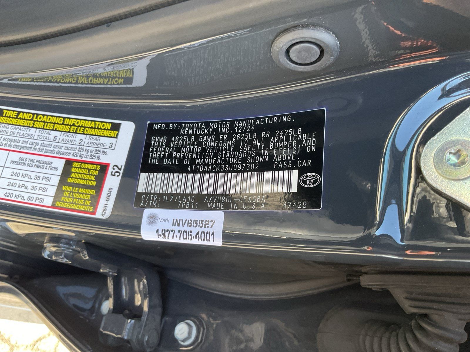Used 2025 Toyota Camry XLE FWD image 28