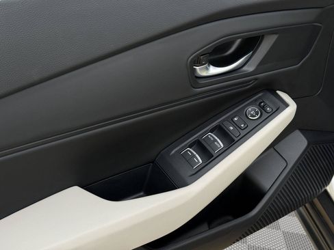 Certified 2026 Honda Accord SE image 9