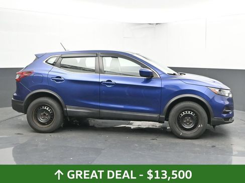 Used 2020 Nissan Rogue Sport S image 13