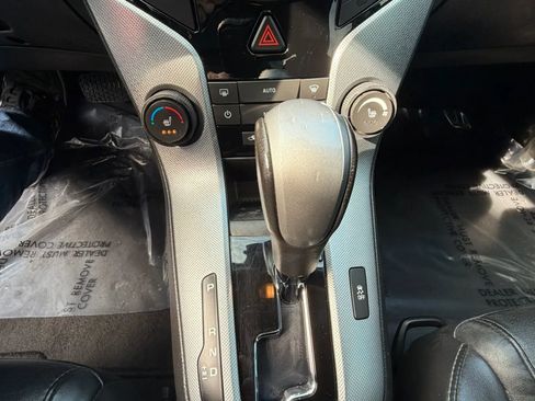 Used 2016 Chevrolet Cruze LTZ image 24