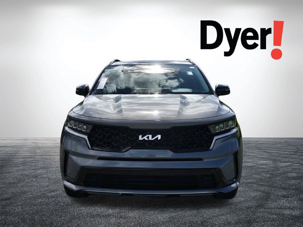 Used 2023 Kia Sorento S w/ Panoramic Sunroof Package FWD image 9