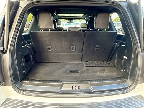 Used 2021 Ford Expedition Limited image 30