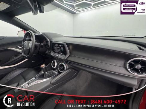 Used 2017 Chevrolet Camaro SS image 47