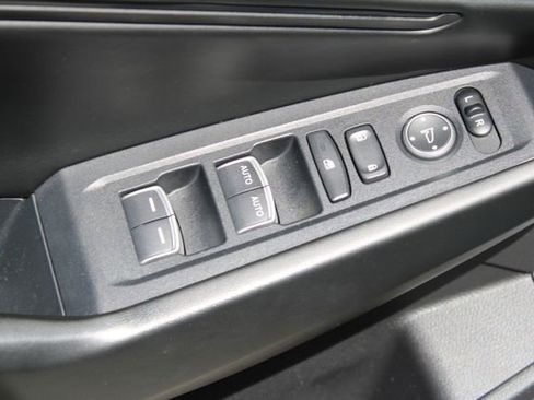 Used 2024 Honda Accord EX image 10