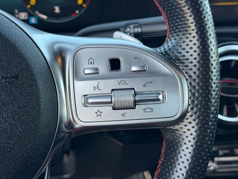 Used 2023 Mercedes-Benz CLA 250 image 23