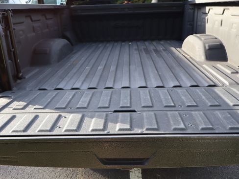 Used 2024 GMC Sierra 2500 AT4 w/ AT4 Premium Plus Package AWD/4WD image 58