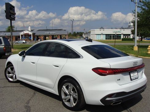 Used 2025 Audi A5 2.0T Premium Plus w/ Premium Plus AWD/4WD image 4