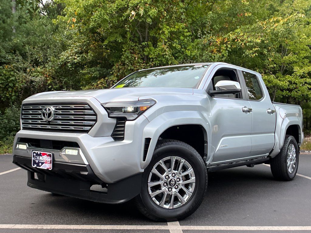 Used 2024 Toyota Tacoma Limited w/ Limited Package (LT) AWD/4WD 360° Tour