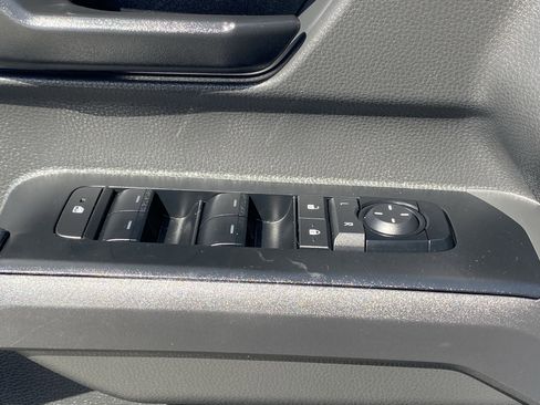 Used 2024 Toyota Tacoma SR5 image 19