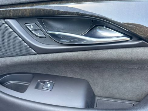 Used 2019 Cadillac Escalade ESV Platinum image 23