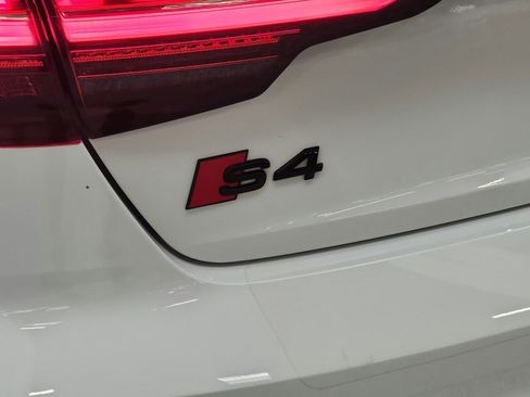 Used 2023 Audi S4 Premium Plus w/ Premium Plus Package image 21