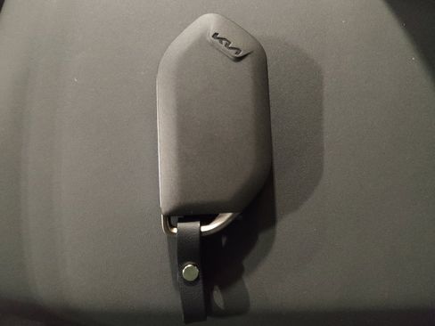 Used 2025 Kia K4 FWD image 32
