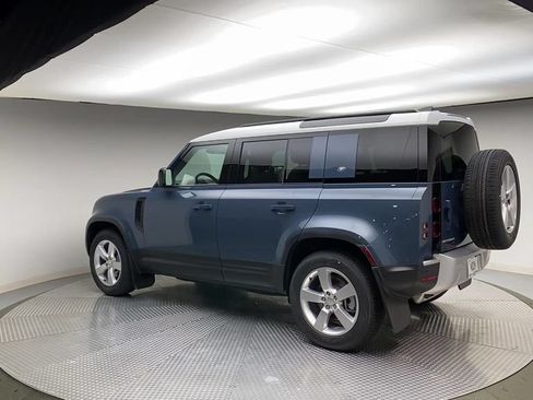 Used 2023 Land Rover Defender 110 SE AWD/4WD image 6