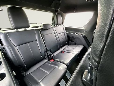 Used 2020 Ford Expedition XLT w/ Equipment Group 202A image 26