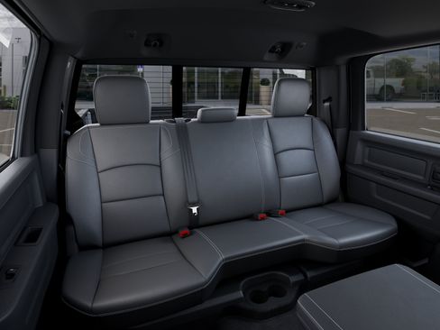 New 2026 RAM 2500 Tradesman AWD/4WD image 15