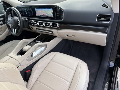 Used 2020 Mercedes-Benz GLE 350 4MATIC image 11