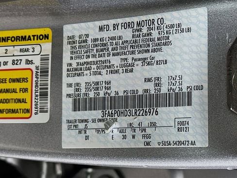 Used 2020 Ford Fusion SE image 33