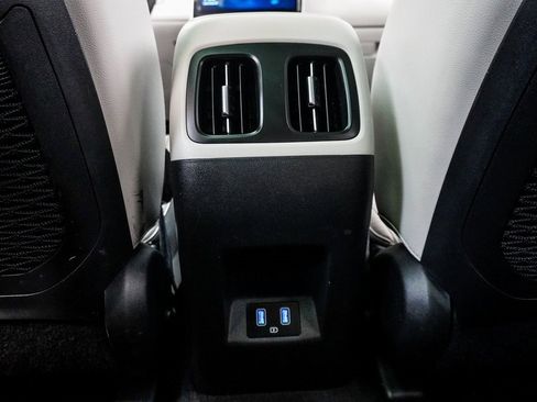 Used 2022 Hyundai Tucson Limited image 11