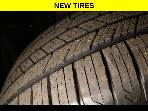 Used 2020 Jeep Cherokee Limited AWD/4WD image 6