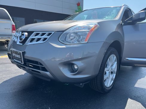 Used 2013 Nissan Rogue SL AWD/4WD image 50