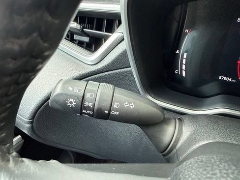 Used 2024 Toyota Corolla Cross XLE w/ Convenience Package AWD/4WD image 22